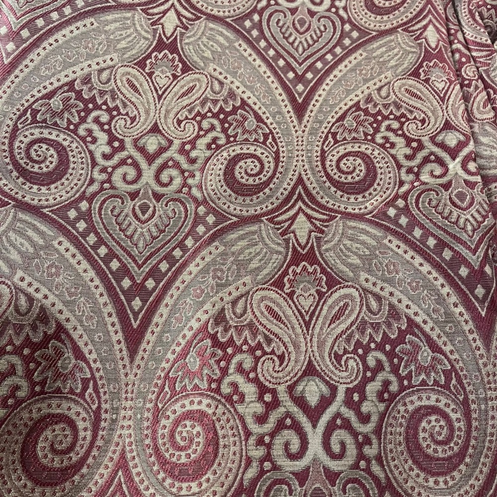 Allen + Roth Vtg Style Red Gold Paisley Lined Curtain Panels 48x82 Set of 2 - Picture 2 of 6